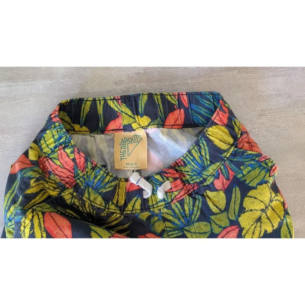 Thereabouts boy's shorts xs (6-7)